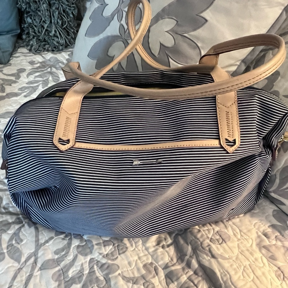 Stella & Dot Purse blue stripe, great fabric can be wiped down.